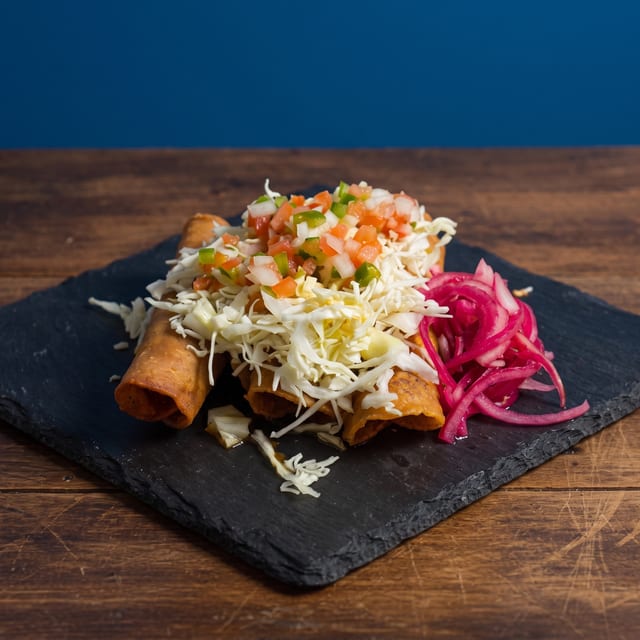 Tacos Duros (3 Count).