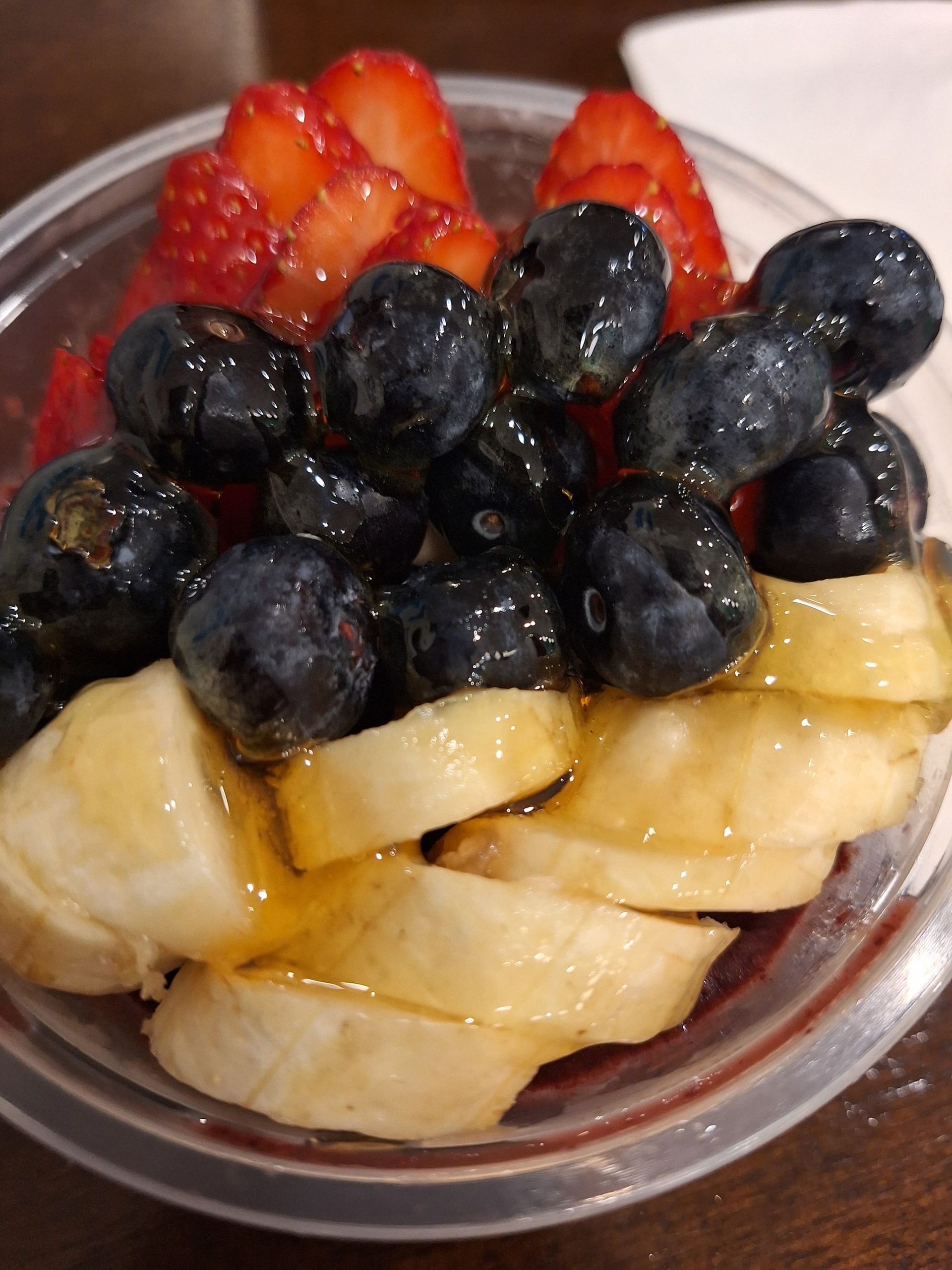 Juices and acai bowls